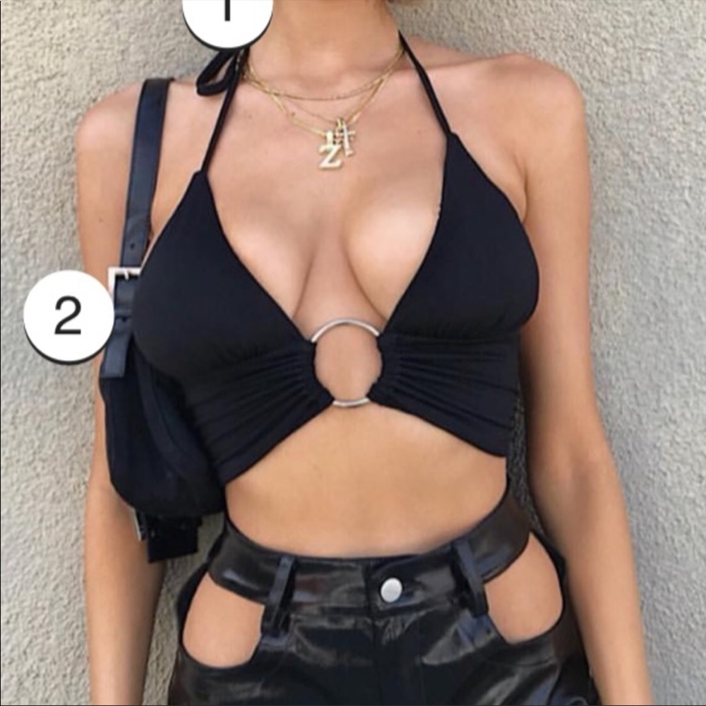 I am Gia Kiki crop top